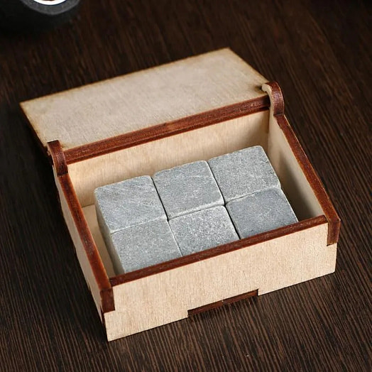 Камни для виски COLD & OLD, в шкатулке, натуральный стеатит, 6 шт. арт.4809246 Россия