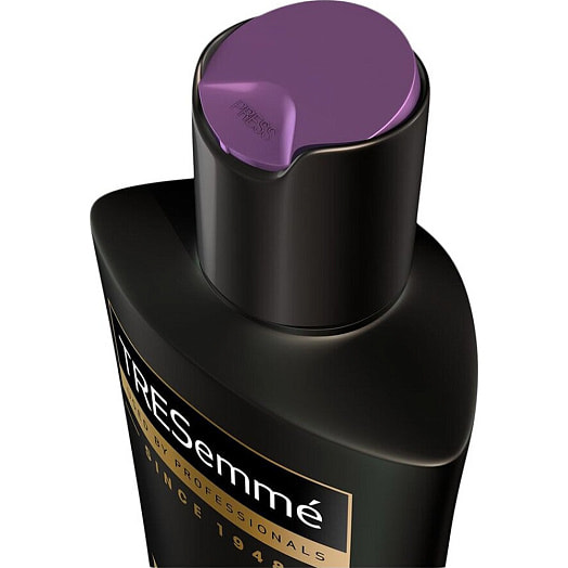 Шампунь для волос Тресемме Восстановление и защита 400мл Россия