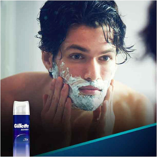 Гель для бритья Gillette 200мл Sensitive Skin с алоэ Procter & Gamble Великобритания