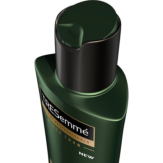 Шампунь для волос Botanique Detox 400мл Unilever Россия Tresemme