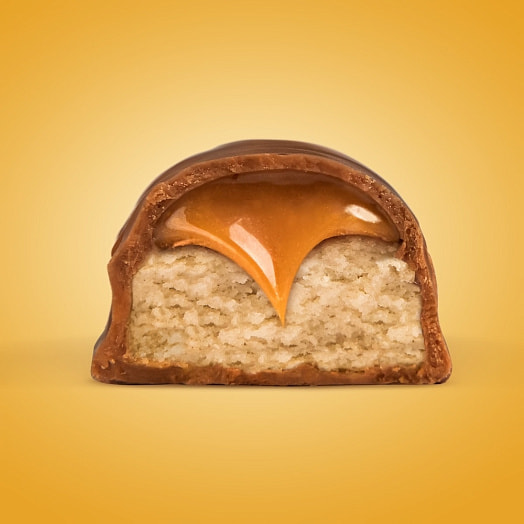 Шоколадный батончик Twix печенье, карамель 55г Россия