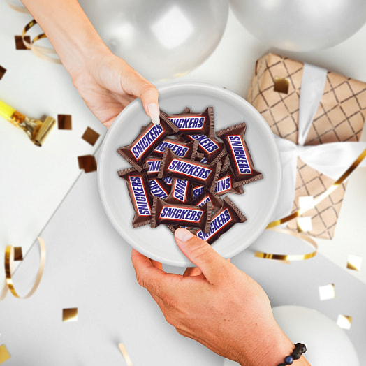 Конфеты Snickers minis 180г с жареным арахисом, карамелью и нугой Россия